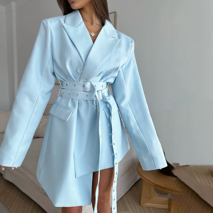 Dames Blazer à la mode avec coupe cintrée Chic und Stil