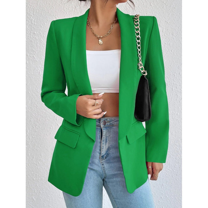 Women Elegant Blazer with Modern Design Elements Chic and Style