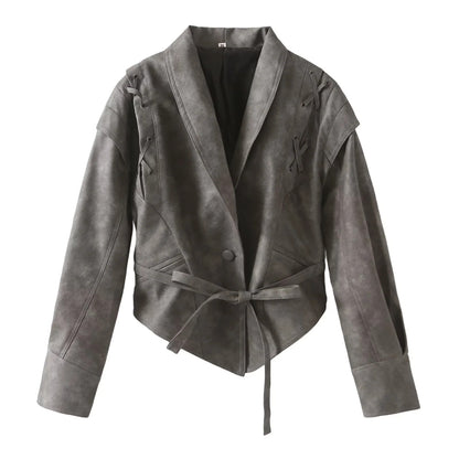 Blazer en simili cuir pour femmes au design moderne avec ceinture pratique Chic und Stil