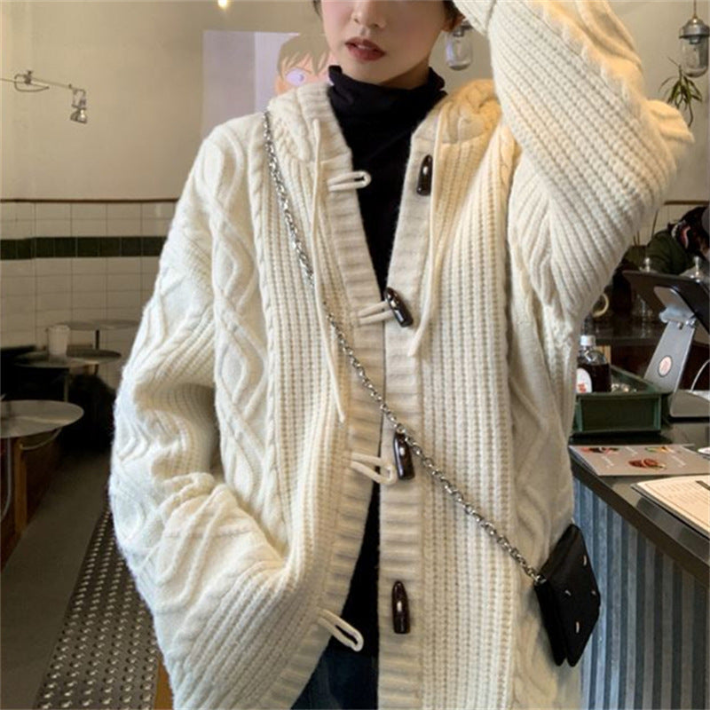 Dames cardigan en laine confortable avec capuche et motif en torsades Chic und Stil