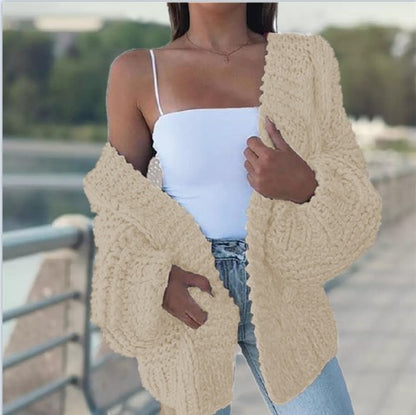 Dames gros tricot cardigan avec des manches oversize et une coupe décontractée Chic und Still