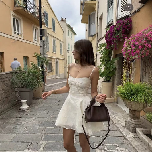 Robe dames avec motif floral en dentelle et bretelles réglables Chic und Stil