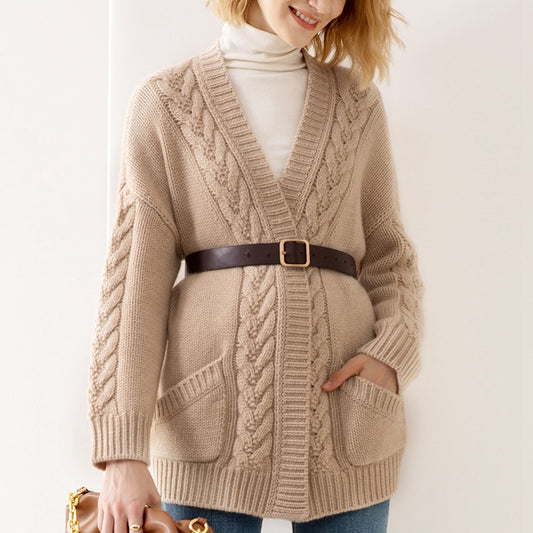 Cardigan en gros tricot pour femmes avec poches et coupe décontractée Chic und Stil