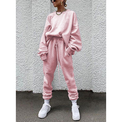 Women casual and comfortable leisure set with an oversized sweater and chic jogging pants and style