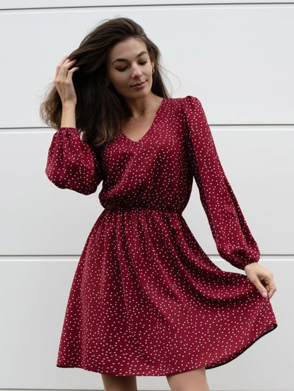 Robe décontractée pour femmes avec décolleté en V et manches bouffantes Chic und Stil