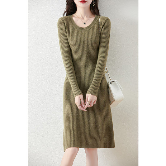 Robe en tricot pour femmes avec une fine structure côtelée et une coupe cintrée Chic und Stil