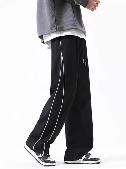 Chic and stylish casual sports pants for men with side accents