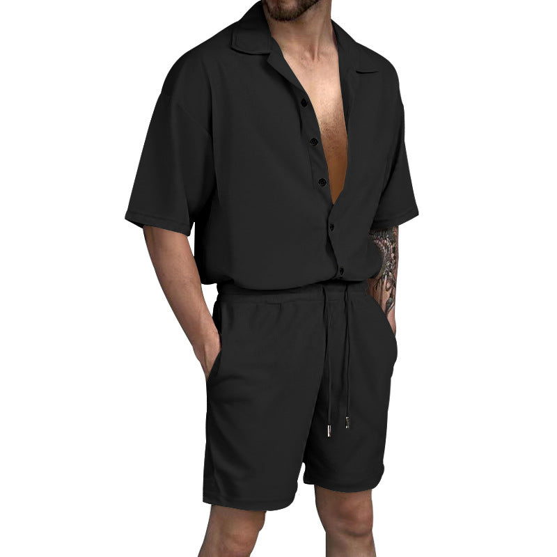 Ensemble de chemise à manches courtes décontractée et de shorts pour hommes avec taille élastique et poches pratiques Chic und Stil
