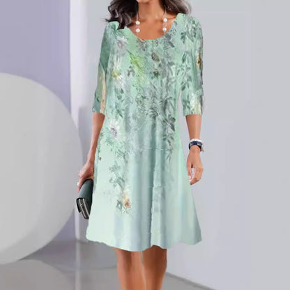 Robe A-ligne pour femmes avec un délicat motif floral Chic und Stil