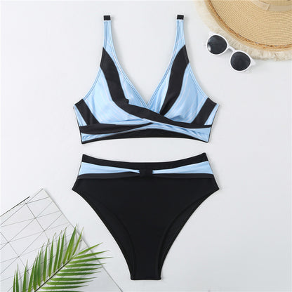 Women's triangle bikini set with modern wrapped cut and elastic waist Chic und Stil