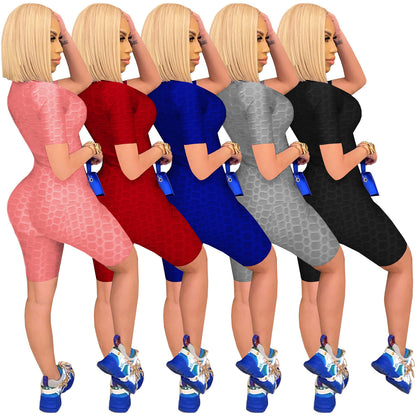 Combinaison de sport pour femmes avec fermeture éclair et coupe cintrée Chic und Stil