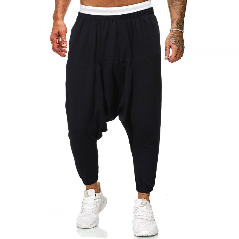 Comfortable harem pants for men with elastic waistband and side pockets Chic and Style