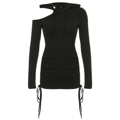 Robe à capuche sportive pour femmes avec coupe asymétrique et détails en volants Chic und Stil