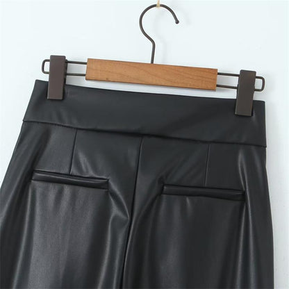 Faux leather pants for women with an elegant cut and charming details Chic and Style