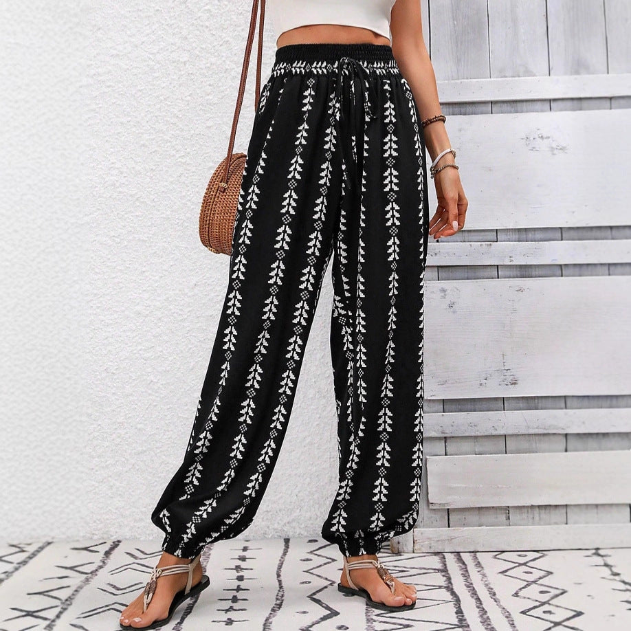 Chic and Style light and casual harem pants for ladies