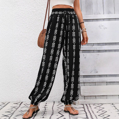 Chic and Style light and casual harem pants for ladies