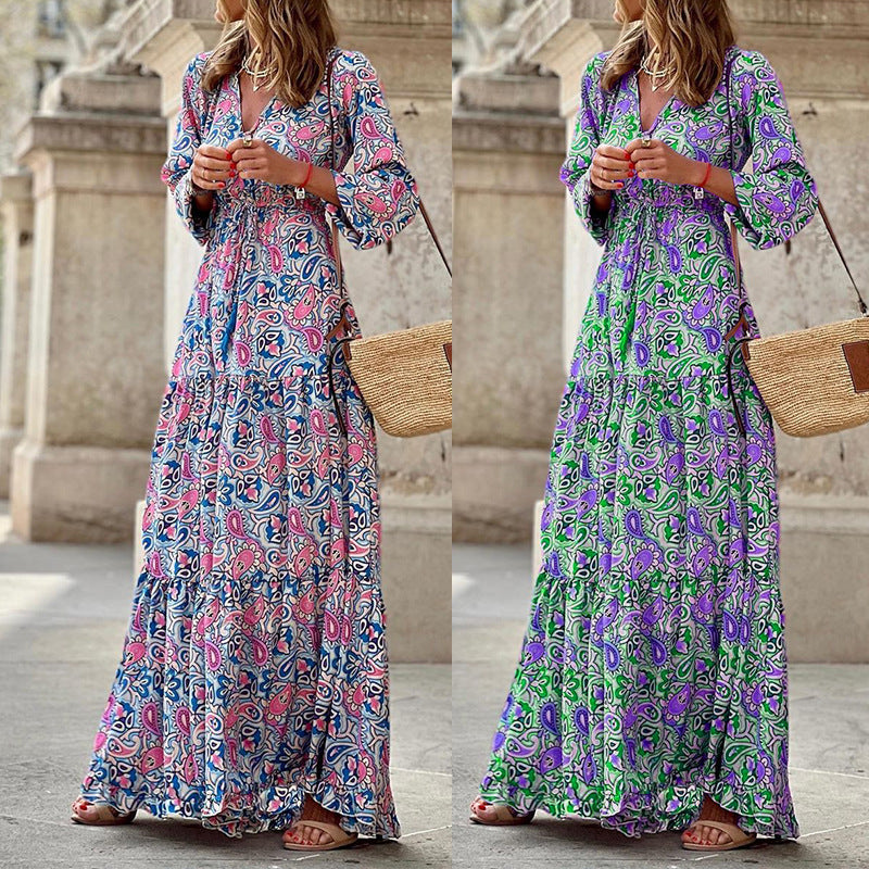 Robe maxi pour femmes avec des motifs floraux et une ceinture taille tendance Chic und Stil
