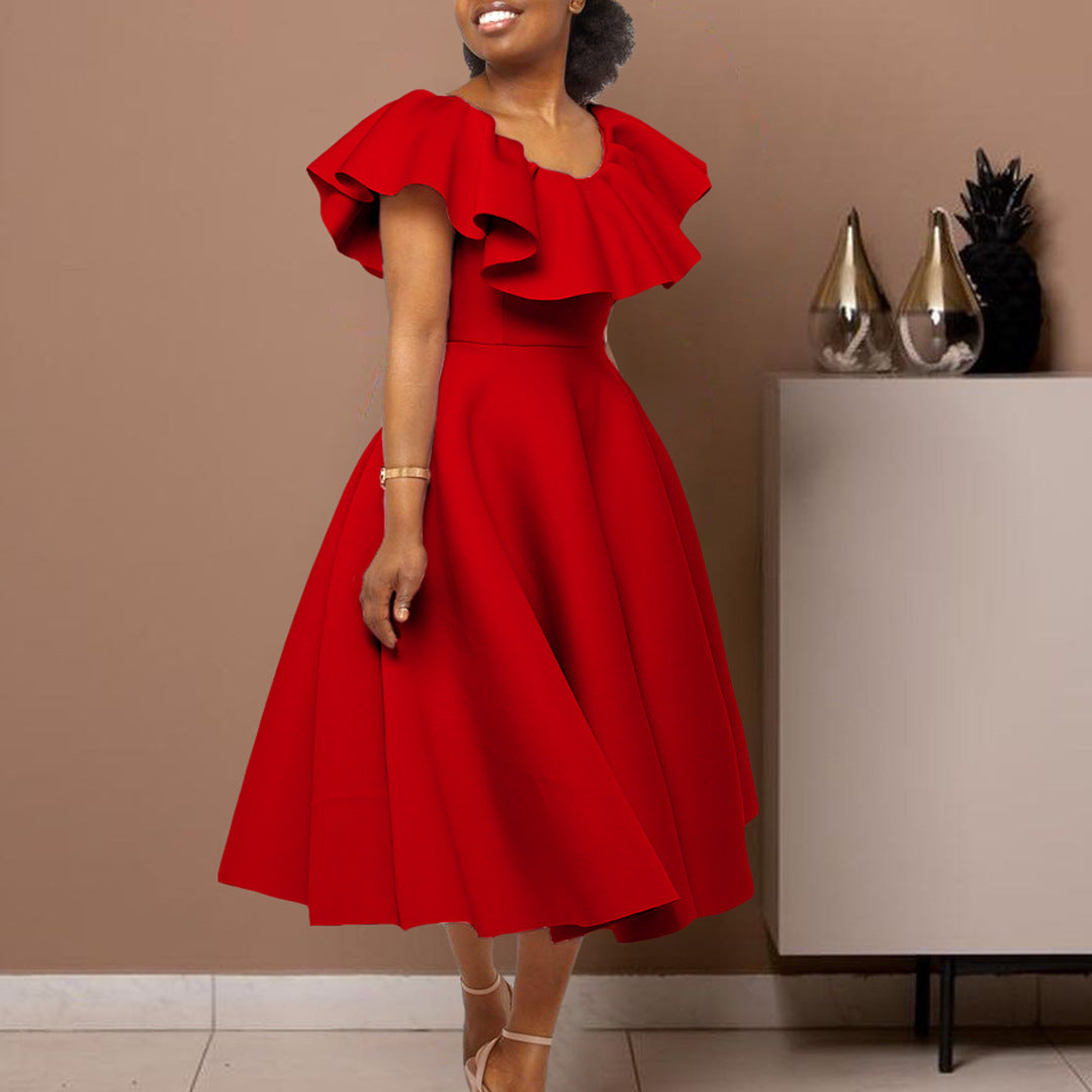 Robe maxi pour femmes avec col volumineux et jupe fluide Chic und Stil