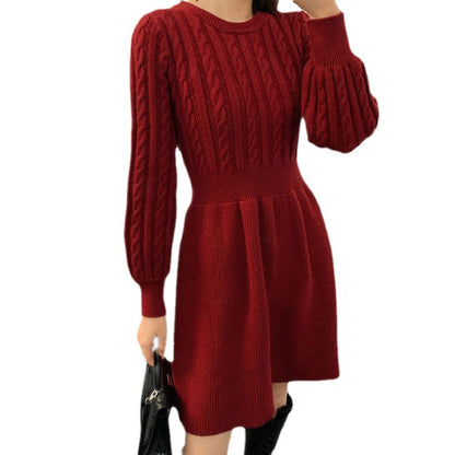 Robe en tricot pour femmes avec une coupe cintrée et des structures ribbed classiques Chic und Stil