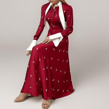 Robe maxi pour dames avec élégante veste superposée et délicates applications Chic und Stil