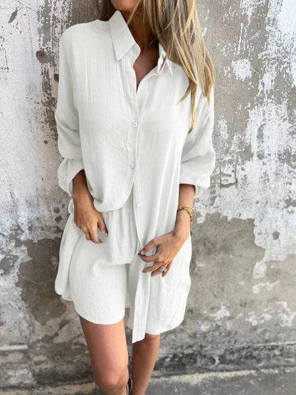 Robe chemise oversize pour femme avec fermeture à boutons et col roulé Chic und Stil