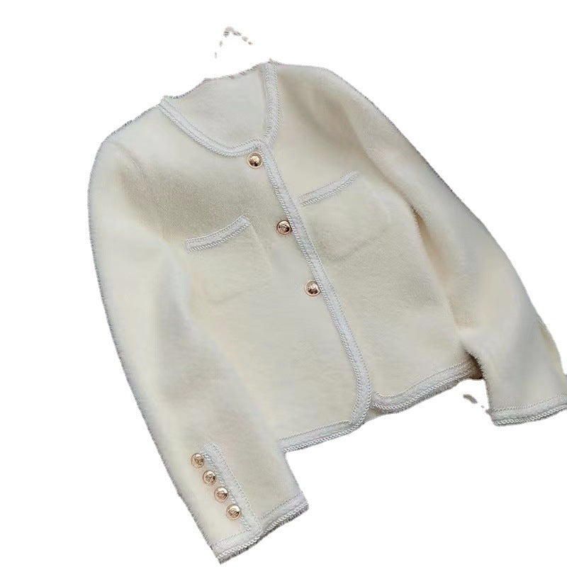 Dames Élégante cardigan avec boutons dorés et texture fine Chic und Stil
