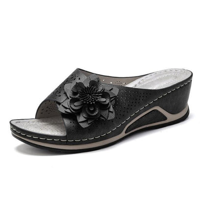 Sandales élégantes en fleurs pour femmes avec matériau supérieur respirant et semelle confortable Chic und Stil