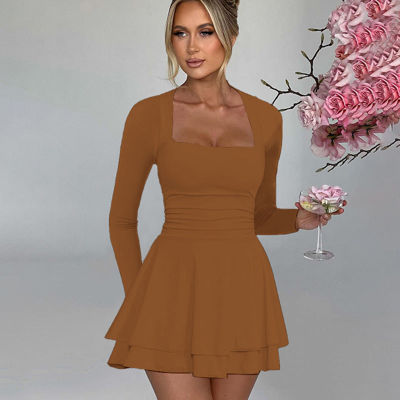 Robe mini pour dames à manches longues et avec un ourlet à volants séduisant Chic und Stil