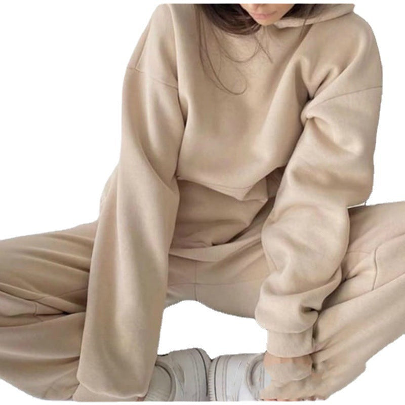 Ladies' leisure set with hood and relaxed pants Chic und Stil