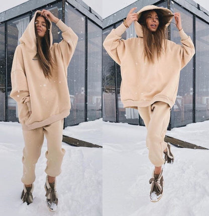 Women's oversized hoodie and jogger pants set Chic and Style