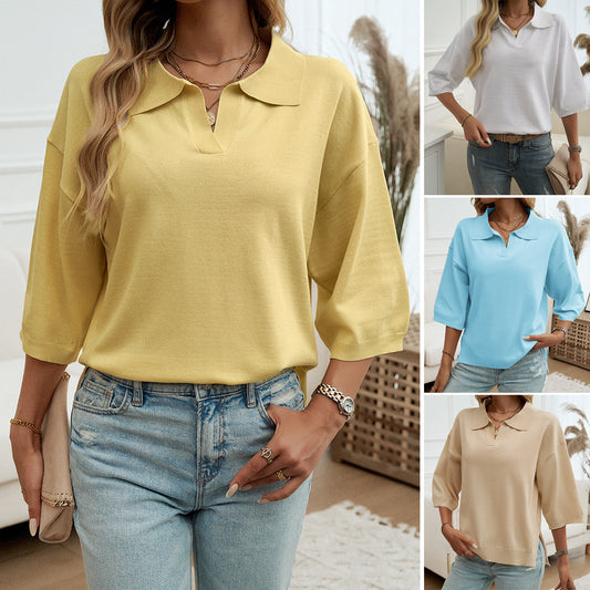 Casual ladies' polo shirt with voluminous sleeves and an elegant cut. Chic and stylish.