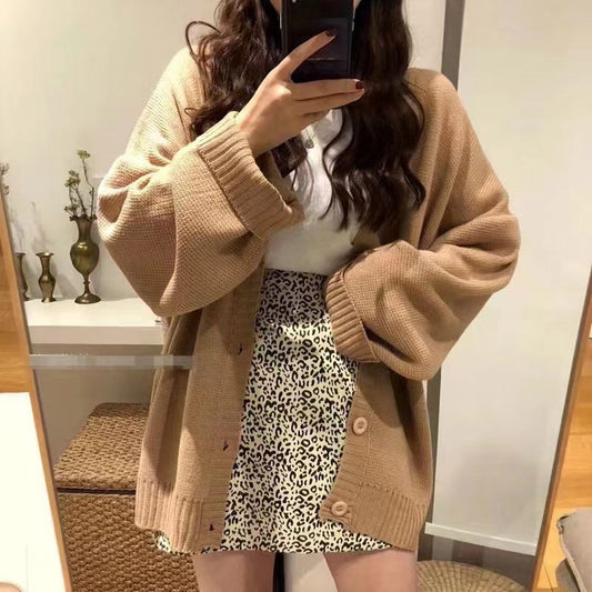 Cardigan en tricot décontracté pour femmes avec des manches volumineuses et une patte de boutonnage Chic und Stil