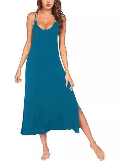 Robe maxi aérienne pour femmes avec des bretelles spaghetti fines et des fentes latérales Chic und Stil