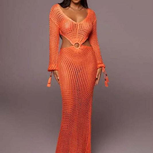 Robe maxi en crochet pour femmes avec des détails découpés et une ceinture décorative Chic und Stil