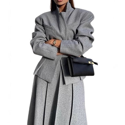 Blazer en laine surdimensionné pour femmes dans un style smart-casual Chic und Stil
