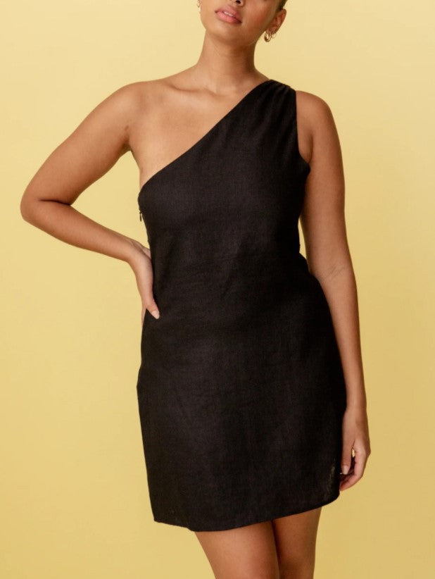 Robe d'été en lin asymétrique pour femmes Chic und Stil