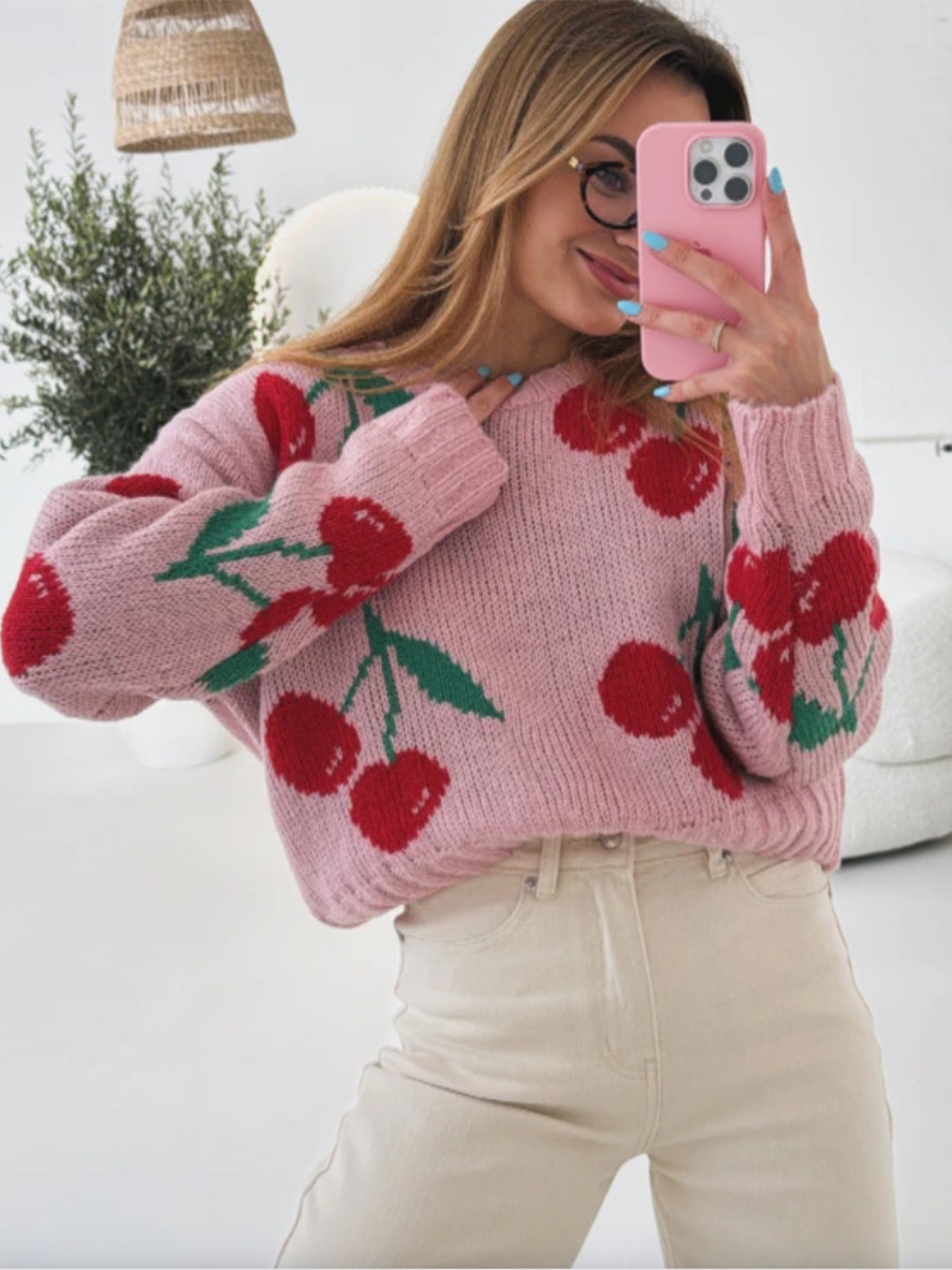 Pull décontracté pour femmes avec motif cerise fruité et tricot doux Chic und Stil