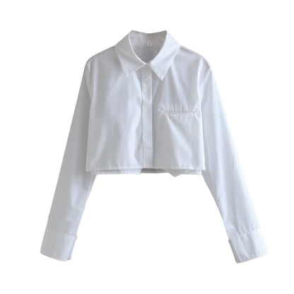 Blouse cropped pour femmes avec col classique et poches poitrine pratiques Chic und Stil