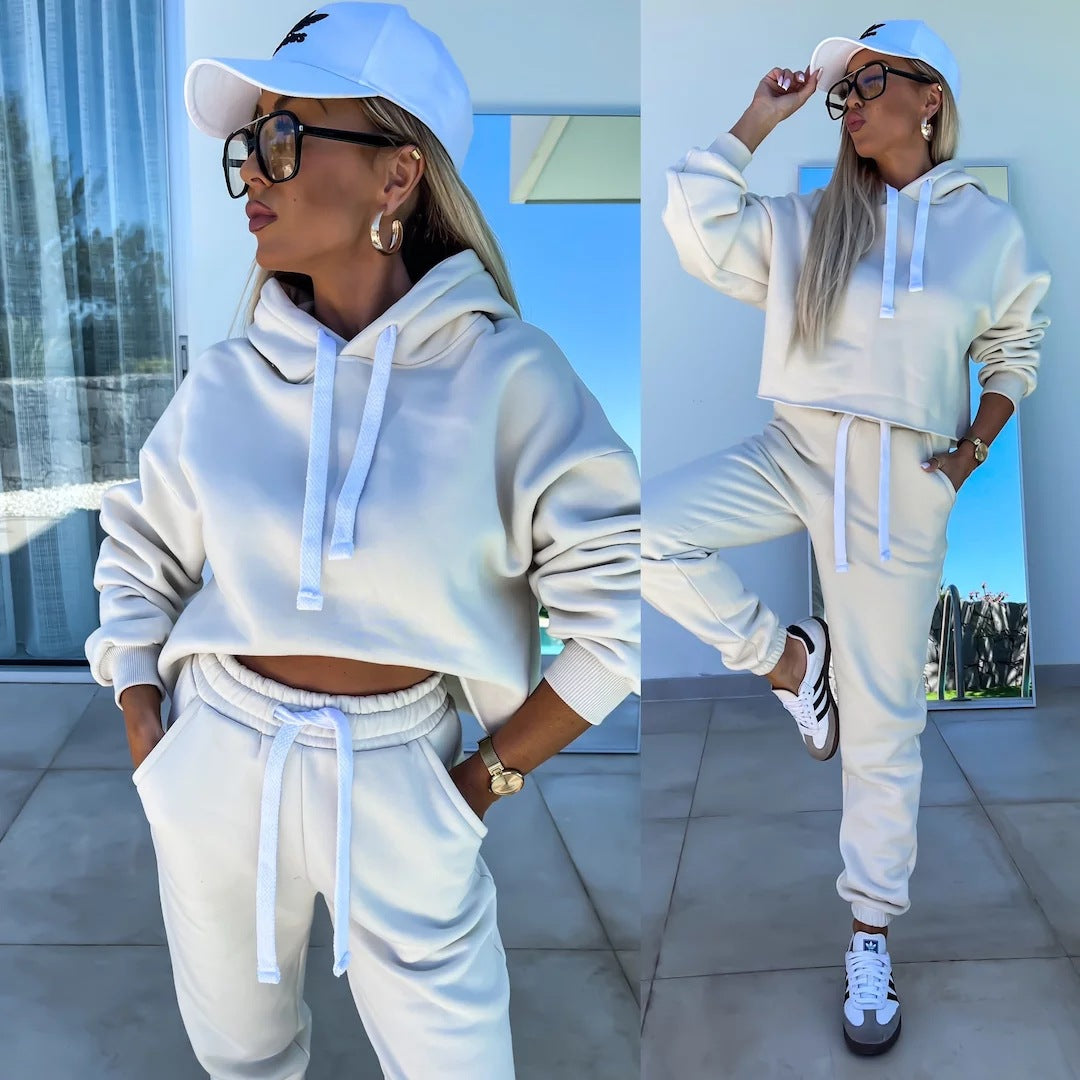 Dames confortable cropped hoodie avec taille élastique et ensemble de jogging décontracté Chic und Stil
