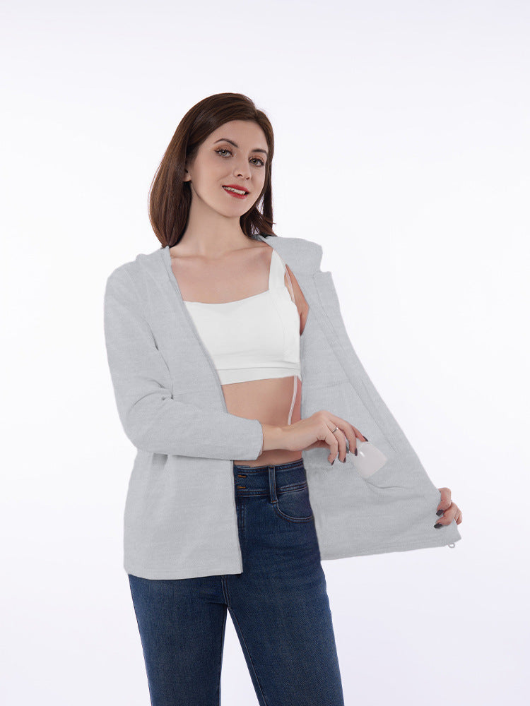 Veste à capuche zippée décontractée pour femmes avec poches fonctionnelles et composition de tissu respirant Chic und Stil