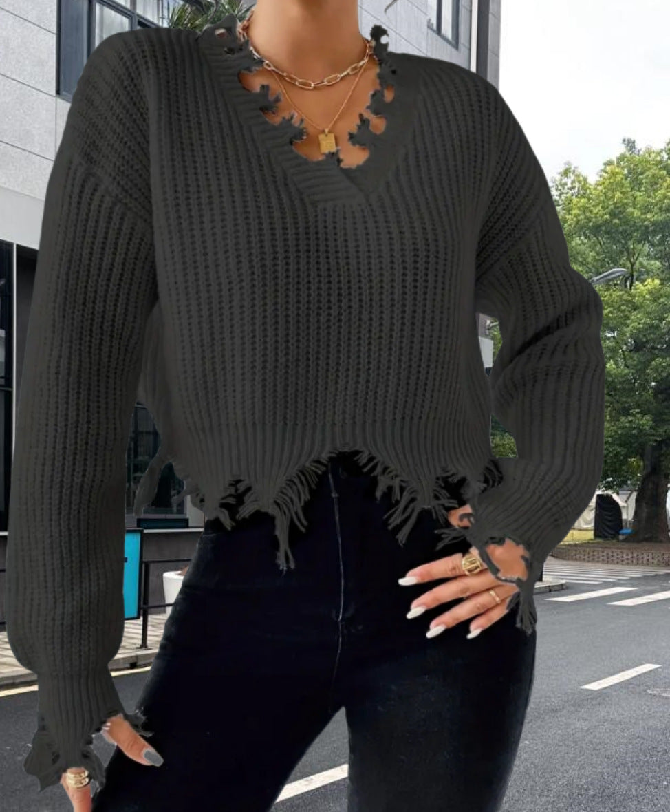 Pull-over en tricot oversize pour femmes avec ourlet à franges et décolleté raffiné Chic und Stil
