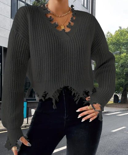 Pull-over en tricot oversize pour femmes avec ourlet à franges et décolleté raffiné Chic und Stil