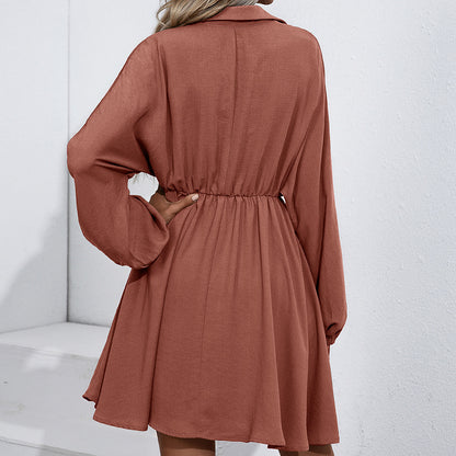 Robe-shirt décontractée pour femmes avec détails de boutons et lien à la taille élastique Chic und Stil