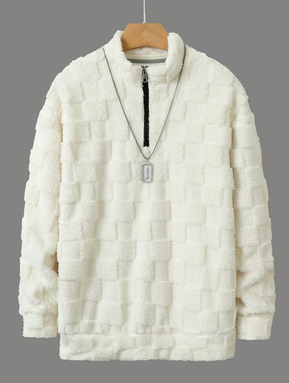 Comfortable fleece pullover for men with a high collar and zipper Chic und Stil