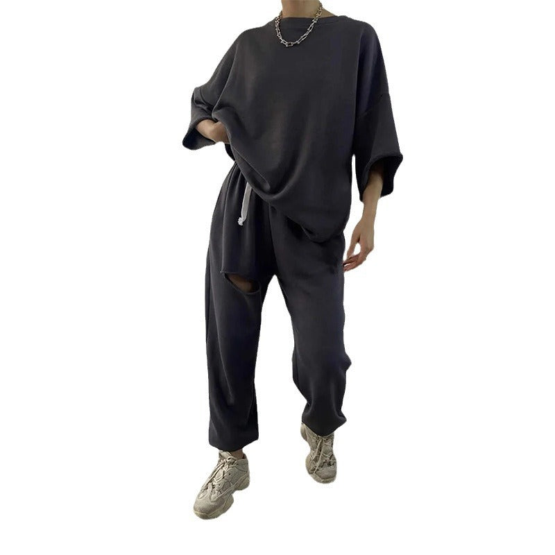 Casual set for women with oversized top and elastic pants Chic und Stil