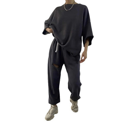 Casual set for women with oversized top and elastic pants Chic und Stil