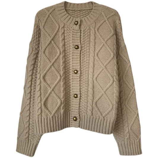 Cardigan en tricot épais pour femmes avec détails en bouton et motif en torsades Chic und Stil