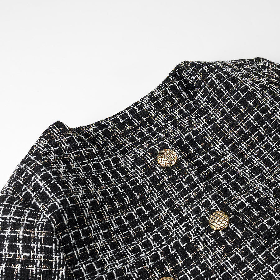 Dames élégante veste courte dans un style tweed à la mode avec des détails de boutons dorés Chic und Stil