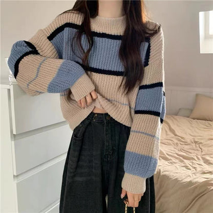 Pull en tricot épais pour femmes avec des rayures colorées et une coupe décontractée Chic und Stil