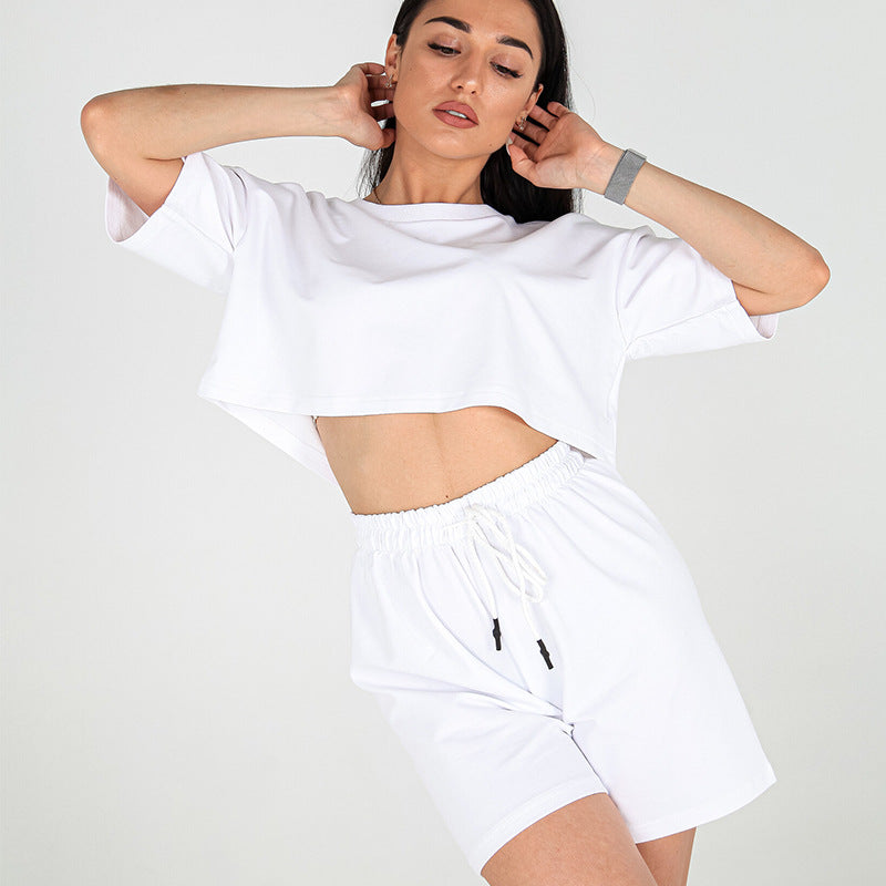 Chic and Style casual crop top and shorts set for women